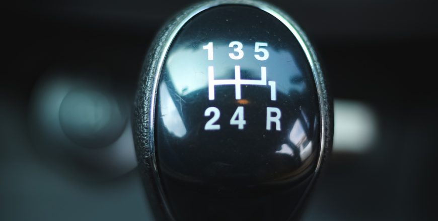 Young-Drivers-Manual-Transmission-Driving-Course.jpg